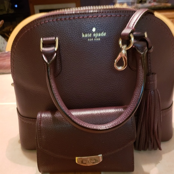 Kate Spade purse with wallet - Picture 1 of 1